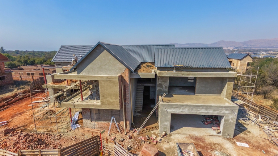 5 Bedroom Property for Sale in Leloko Lifestyle Estate North West